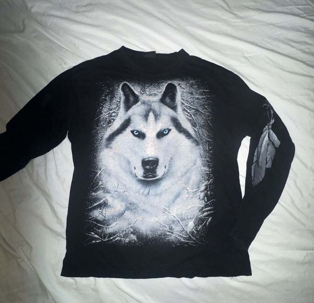 Spiral Direct White Wolf Print Long Sleeve Graphic T-Shirt